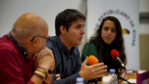 Jesús Cintora reivindica en Rivas el “criterio propio”