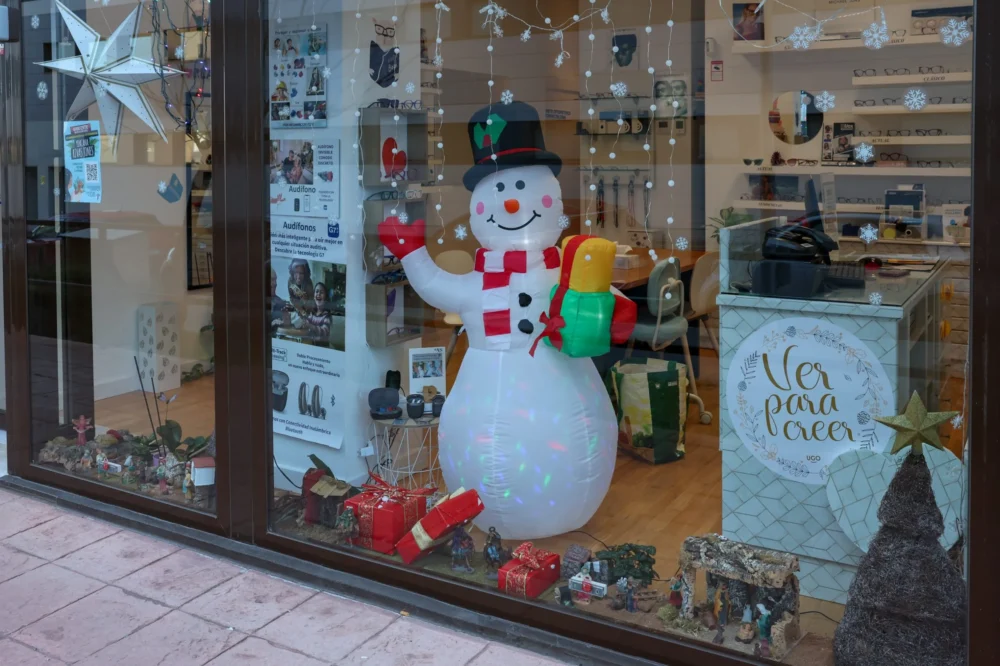 optiva visual center escaparate Vota tu escaparate favorito de Rivas