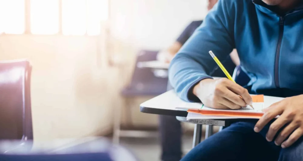 aula_universidades_plaza_educacion-1 El modelo de la PAU en Madrid