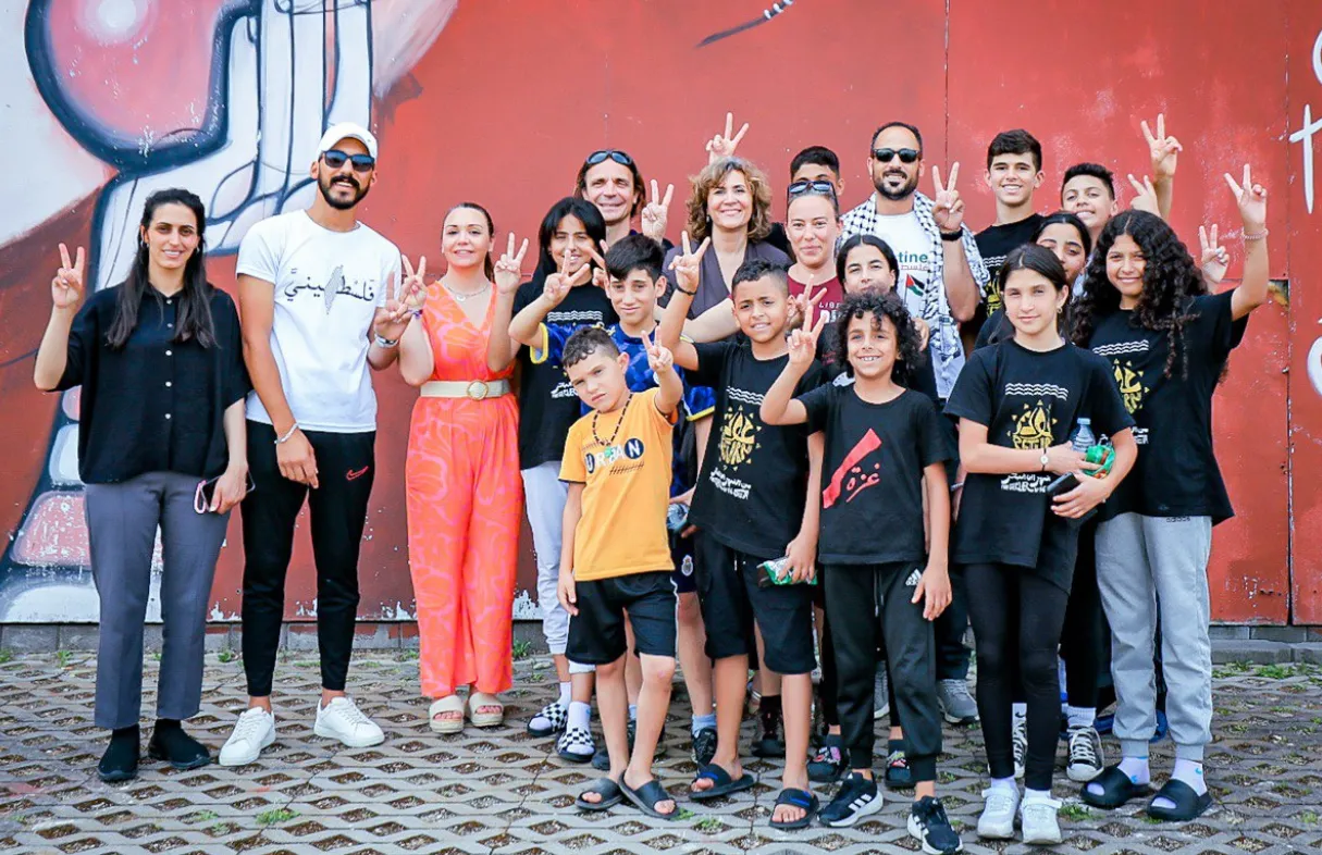 Doce niños y niñas palestinos en Rivas