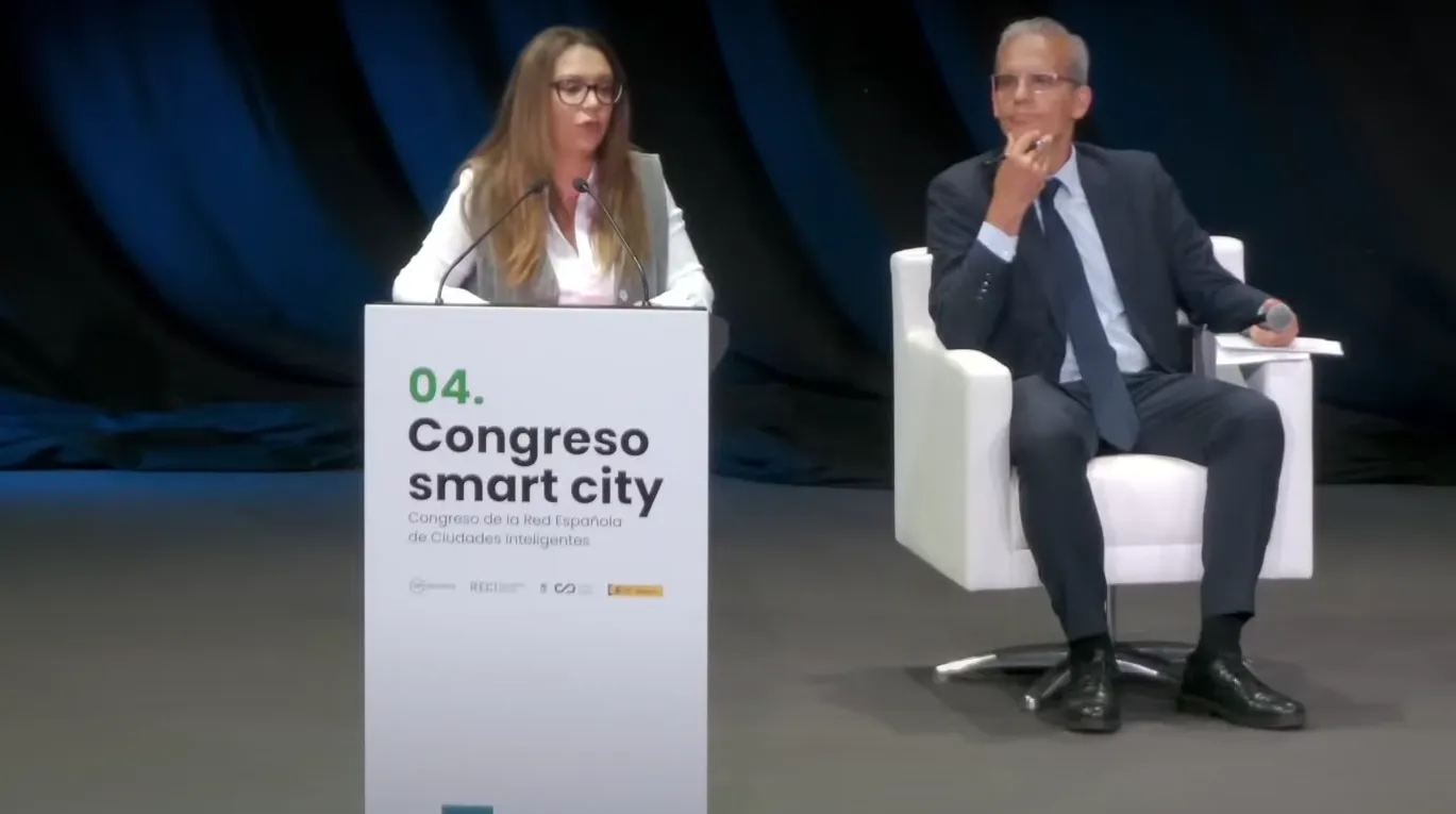 Aída Castillejo con Congreso RECI Rivas apuesta por la soberanía energética