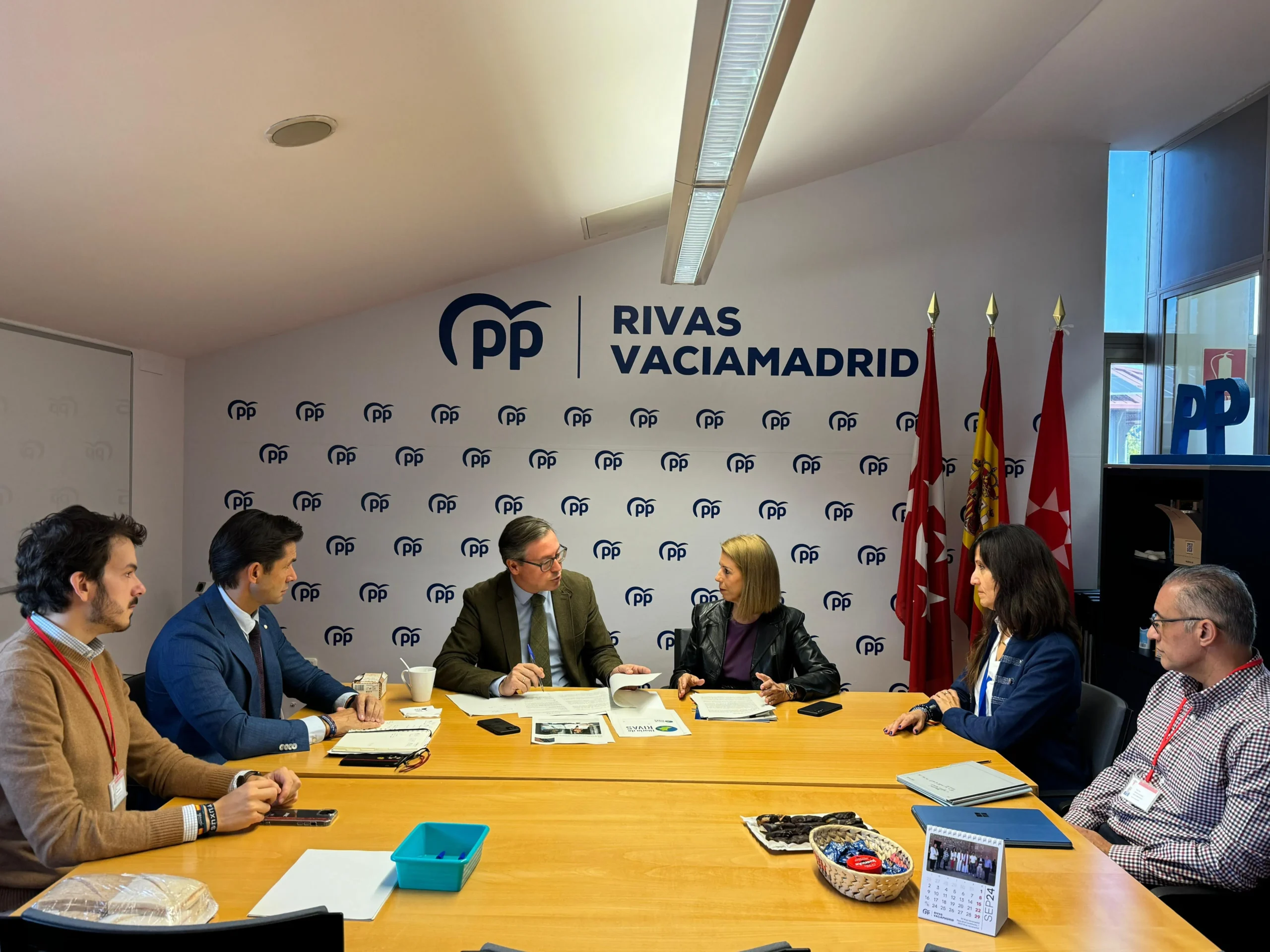 Serrano denuncia “un agujero de 11 millones” en la EMV