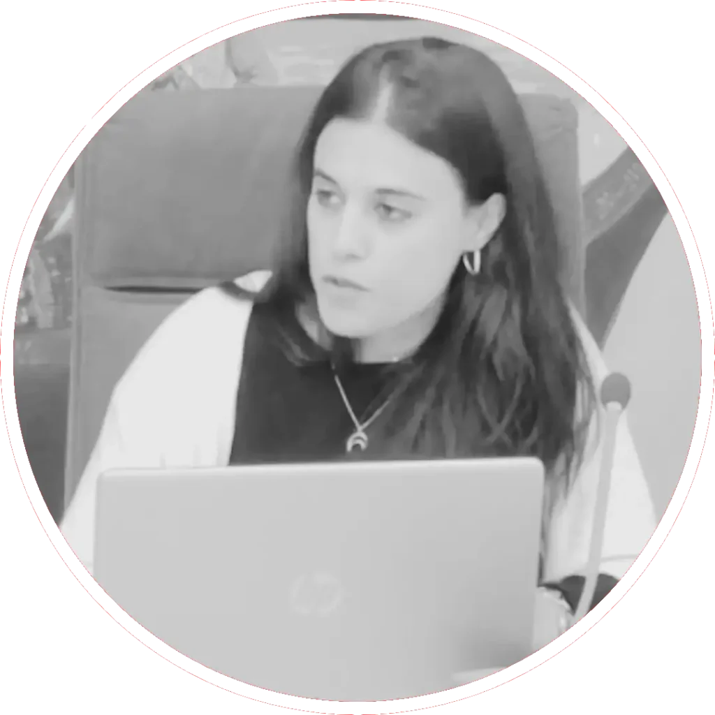 Perfil de autora y colaboradora de Yasmin Manji