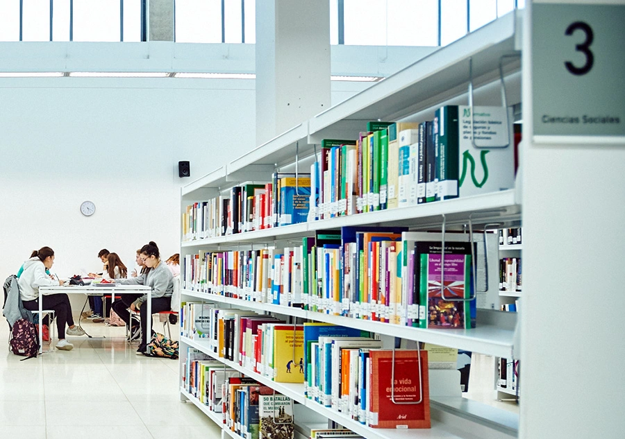 Deporte y bibliotecas, los servicios más valorados en Rivas