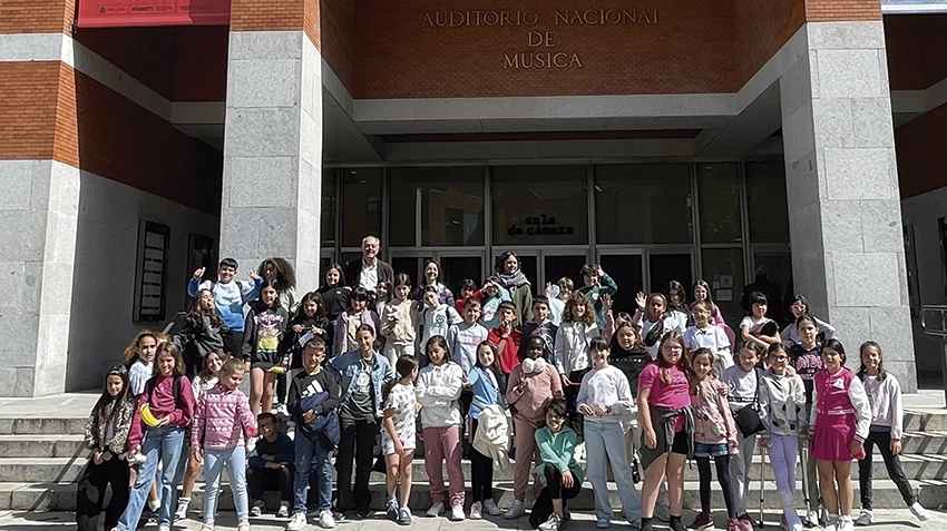 coro-cuncuna-amarilla