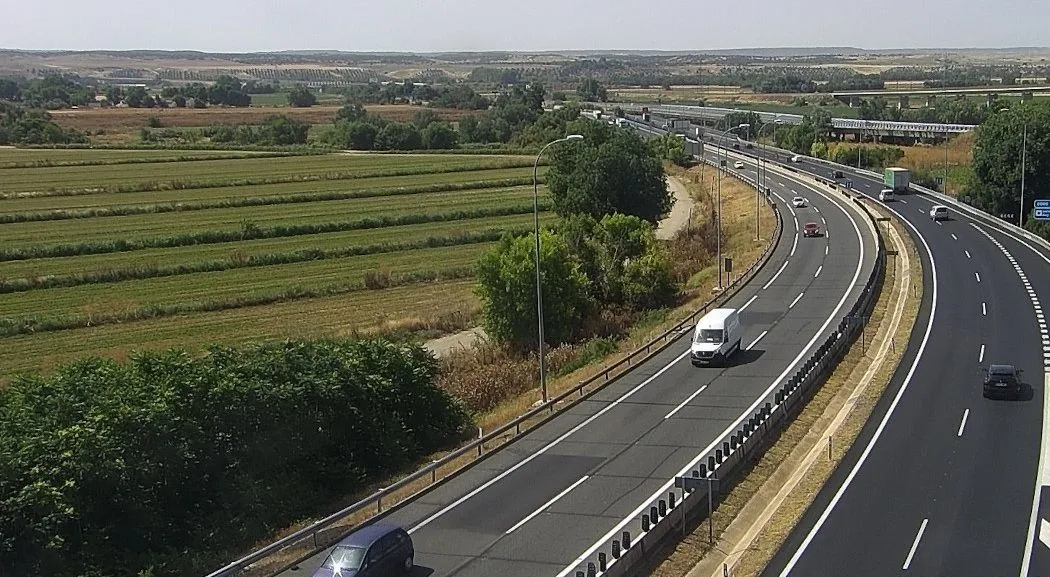 Servimedia-La DGT espera 4,7 millones de viajes en la primera operación salida del verano