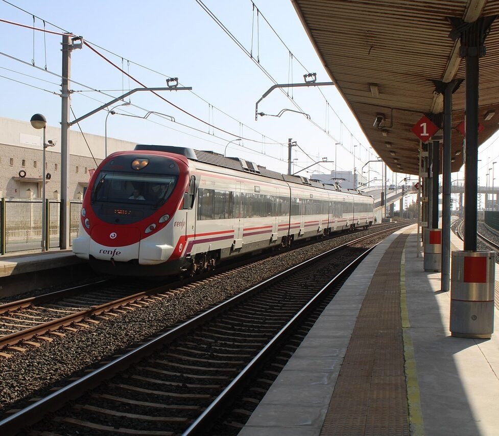 cadiz-4799126_1280 tren renfe