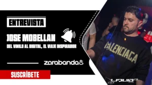 Un hombre con una sudadera negra de Balenciaga ejerce de DJ en un club. En la parte izquierda aparece una entrevista a JOSE MOBELLAN, acompañada de un botón rojo de Suscríbete y los logotipos digitales de Zarabanda y Liplus Club.