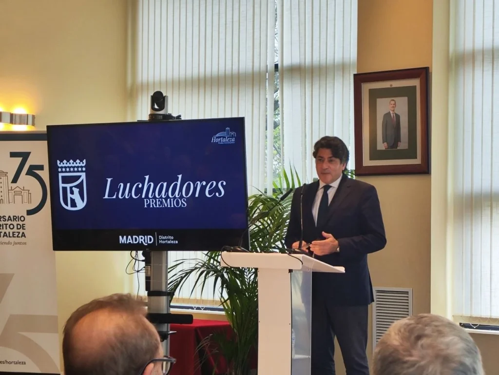 Premios Luchadores 2026 David Pérez durante los premios