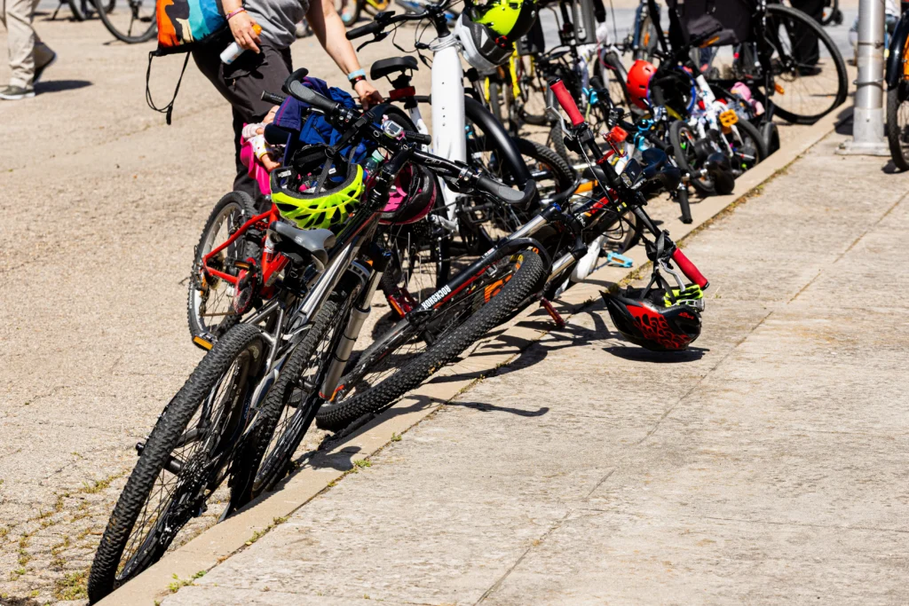 No solo pedalear: los ciclistas aparcaron las bicis para disfrutar de la comida y de la música del Ripenkleta Fest. 