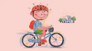 Un niño con casco rojo y mochila va en una bicicleta con el nombre «Paco» escrito en ella, en dirección a un edificio con un cartel que dice «Casa», lo que plasma a la perfección la alegría de ir al cole en bici con los peques. El niño sonríe y hay un vaso en el portavasos de la bicicleta. El fondo es de color rosa claro, con un estilo de dibujo esbozado.