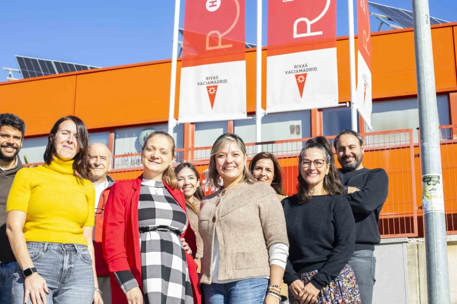 018_Portada-Revista-Rivas-Emprende_Paco-Mariscal_101224