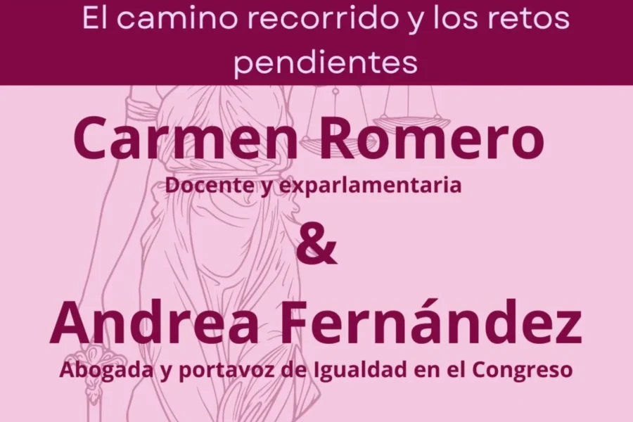 Event poster in Spanish entitled Democracia Paritaria con detalles de las ponentes Carmen Romero y Andrea Fernández, fecha, hora y lugar en Rivas, junto al logo de la Asociación Feminista 13 Rosas. Fondo con dibujo lineal de Lady Justice e invitación al debate.