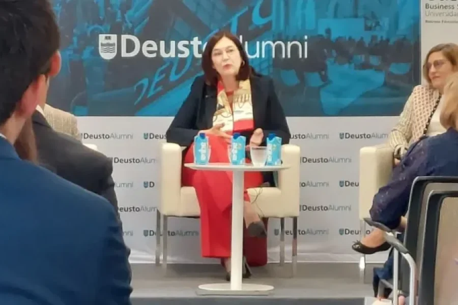 Cani Fernández en Universidad de Deusto | Foto de Servimedia