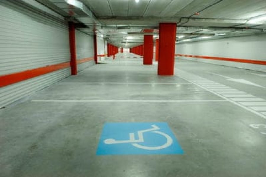 Aparcamientos-movilidad-reducida
