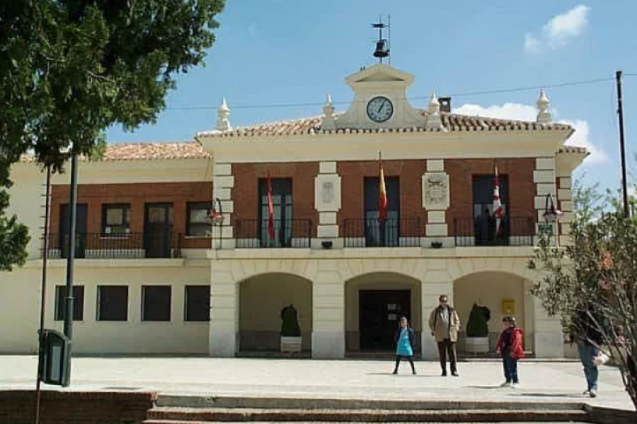 Rivas impulsa la profesionalización del Ayuntamiento