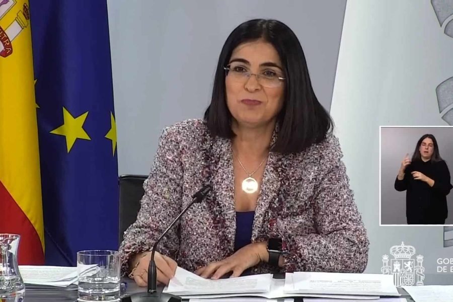 Carolina Darias en Consejo De Ministros informa del fin de las mascarillas en transporte público