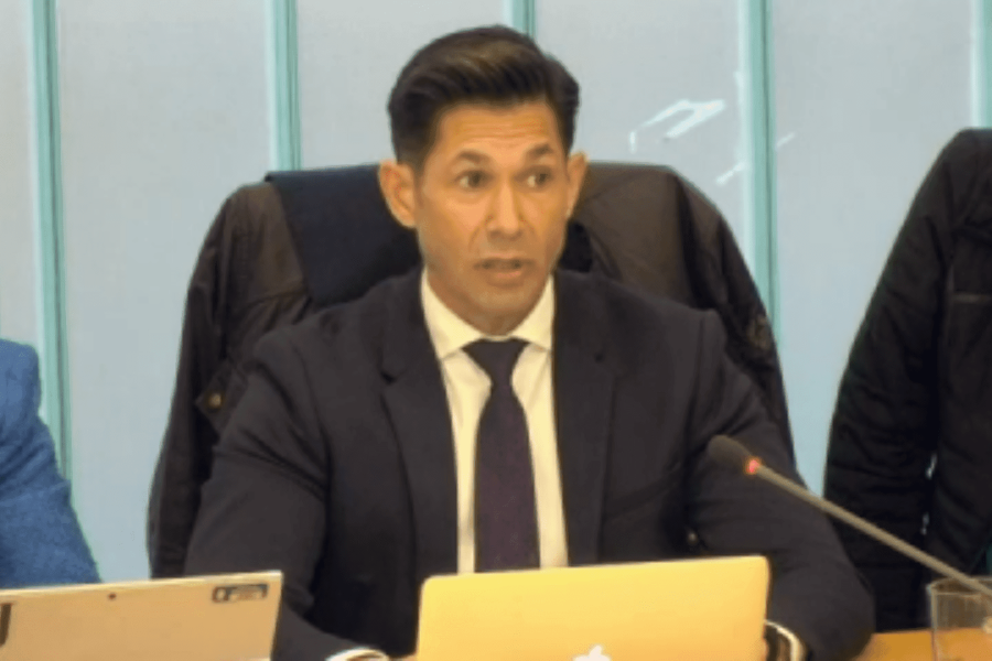 Castillejo constituye la Comisión de Vigilancia de la Contratación