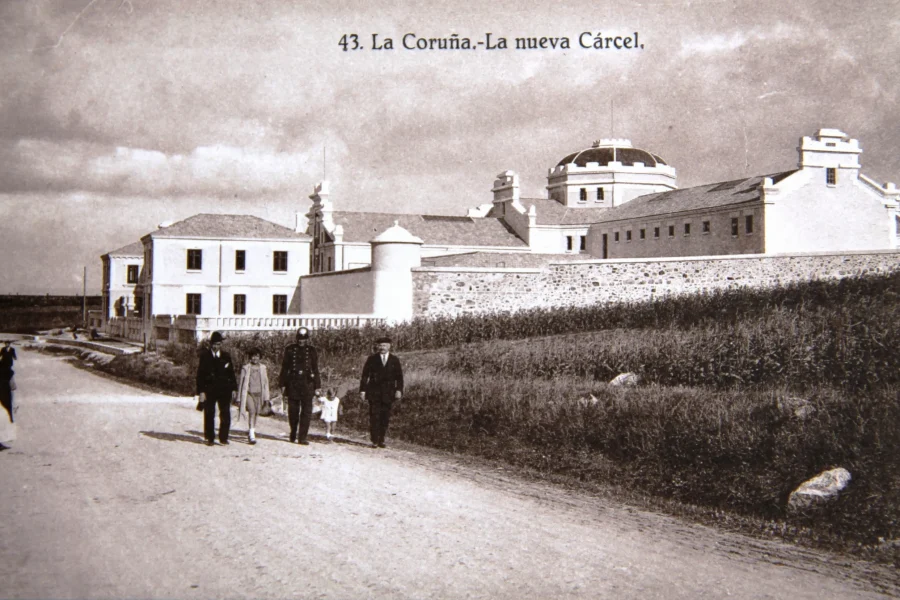 Mujeres singulares en plural: Otro invento del capitalismo