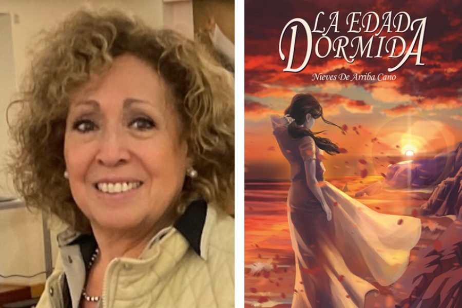 La autora Nieves De Arriba con la portada de su novela ‘La edad dormida’
