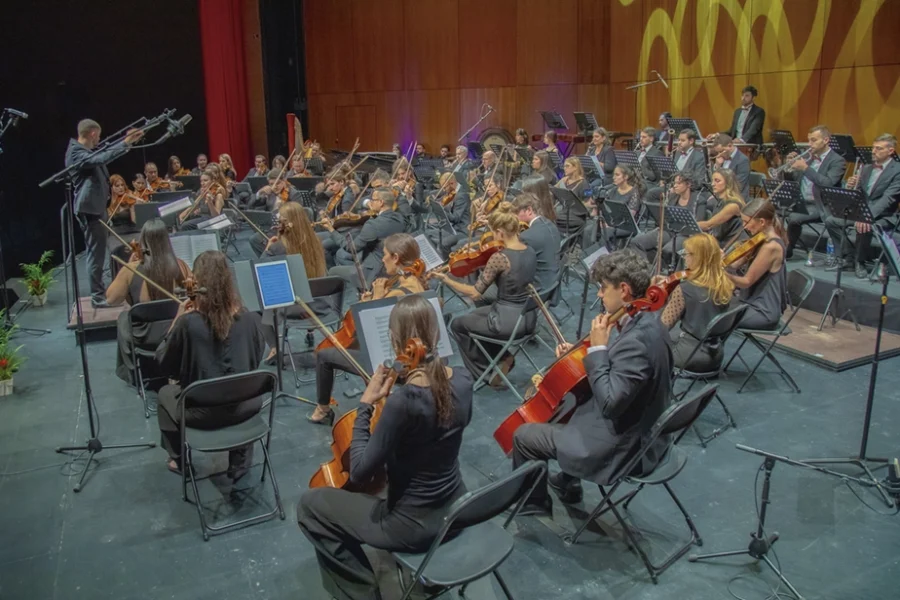 Orquesta-Alma-Mahler-2024