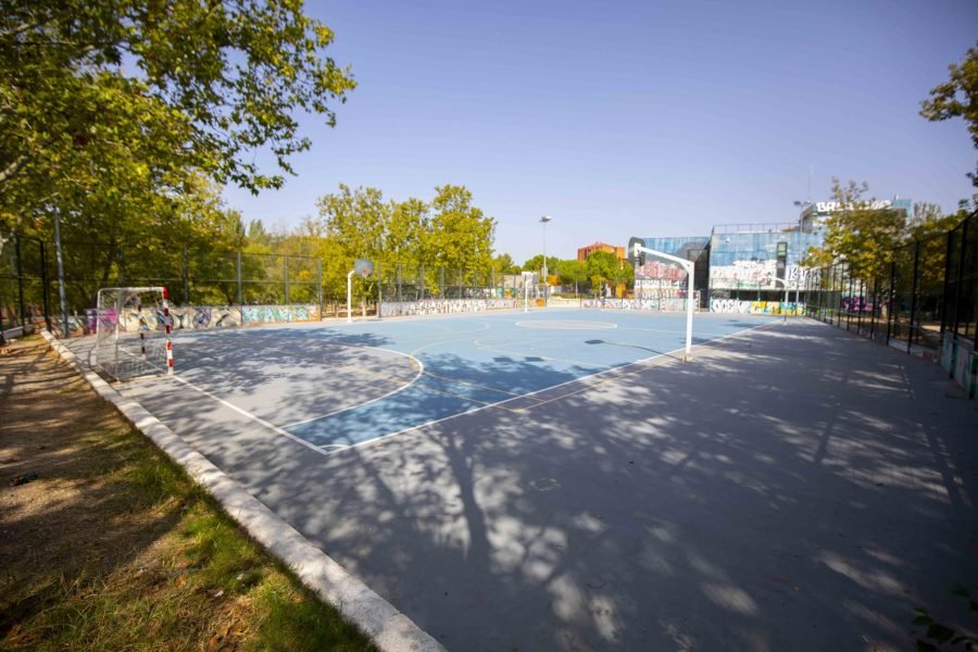 Pista-deportiva-de-barrio-Parque-Asturias