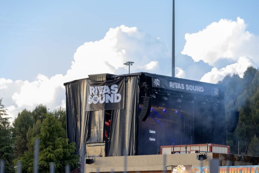 Escenario de Rivas Sound durante las fiestas de mayo de 2026