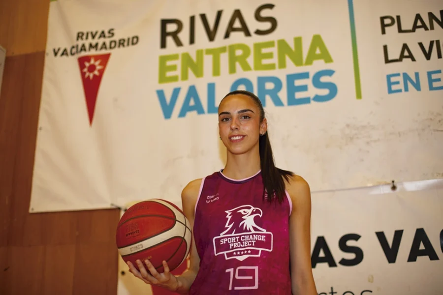 Sur Lozano: a la élite de la liga universitaria de EEUU