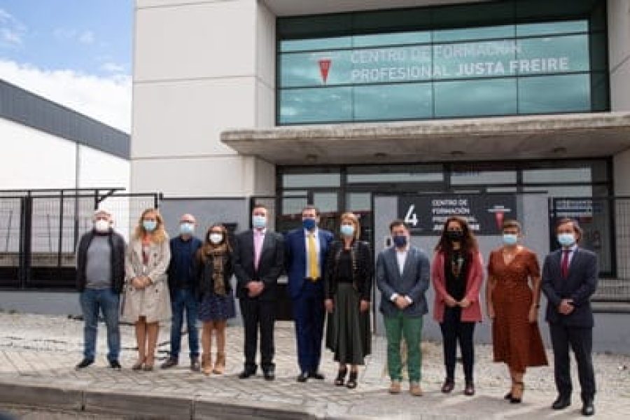 VISITA-CENTRO-DE-FORMACIÓN-JUSTA-FREIRE-1