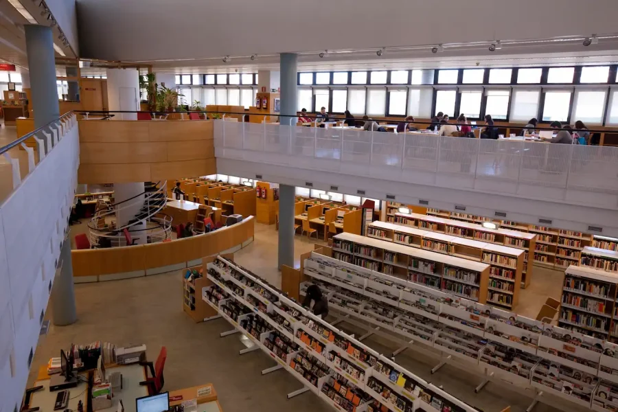 Una de las bibliotecas de la Comunidad de Madrid.