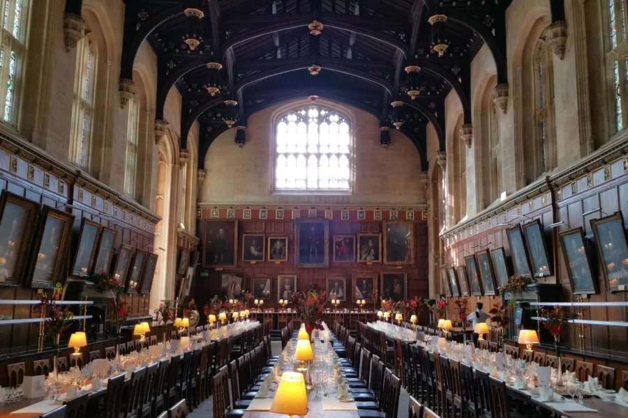 building-city-church-cathedral-historic-place-of-worship-830346-pxhere.com_1