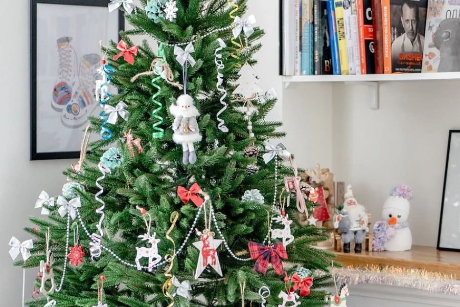 Image by Oleksandr Pidvalnyi from Pixabay