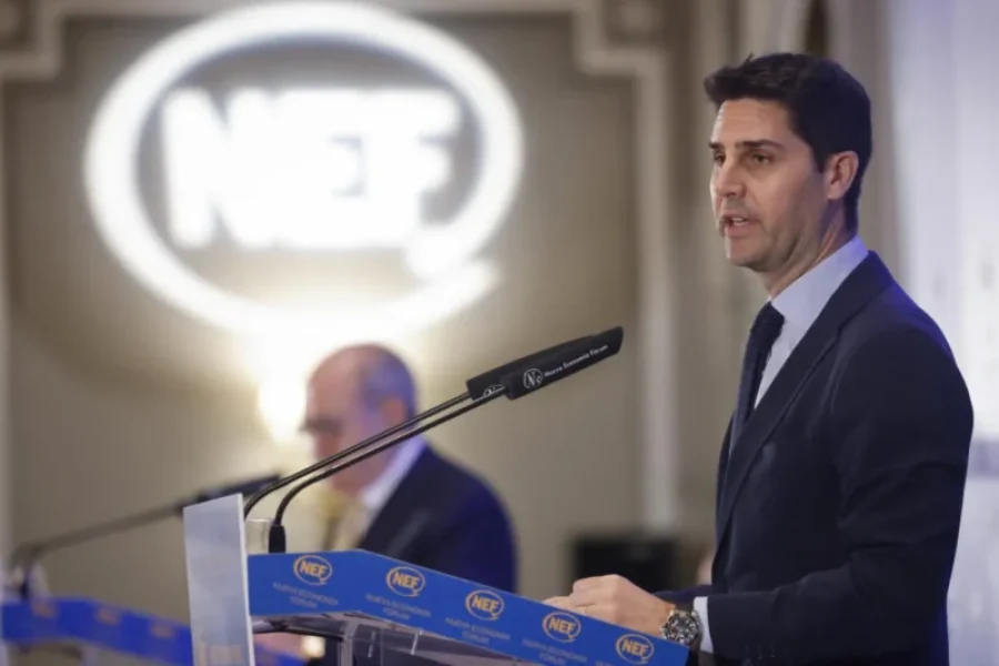 El Gobierno recula en el bilingüismo