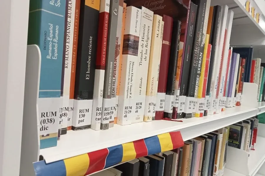 Un pedazo de Rumanía en la Biblioteca García Lorca
