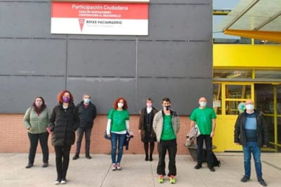 Reunión entre Emergencia Educativa y la concejalía de Educación