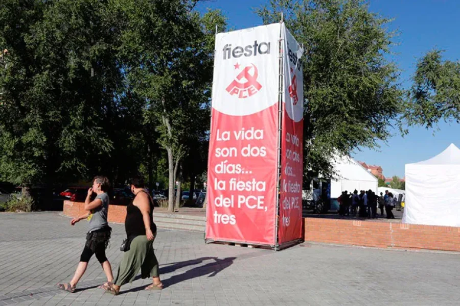 El PCE trae a Rivas conciertos, debates y libros