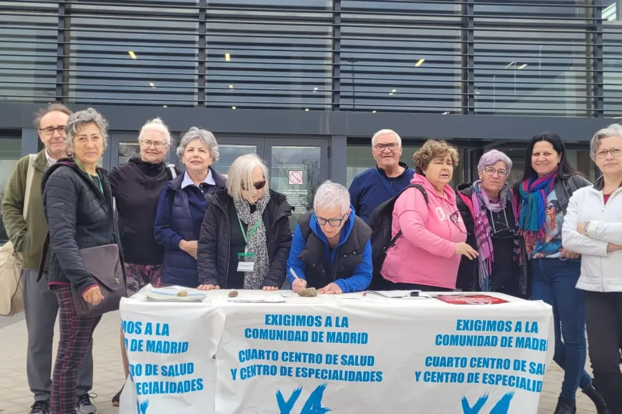 recogida entrega firmas sanidad